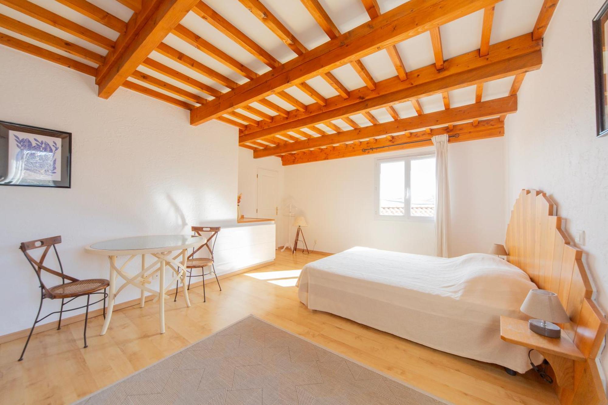 Panda Home Quincie-en-Beaujolais Luaran gambar